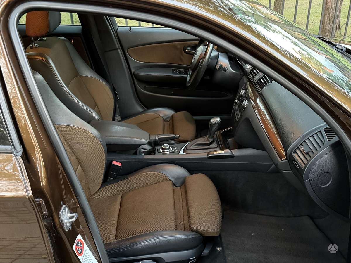 BMW 120, 2.0 l., Хэтчбек