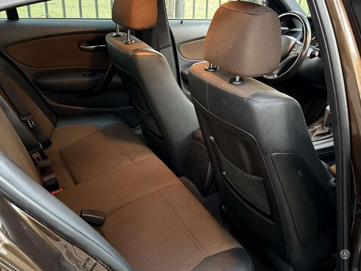 BMW 120, 2.0 l., hatchback