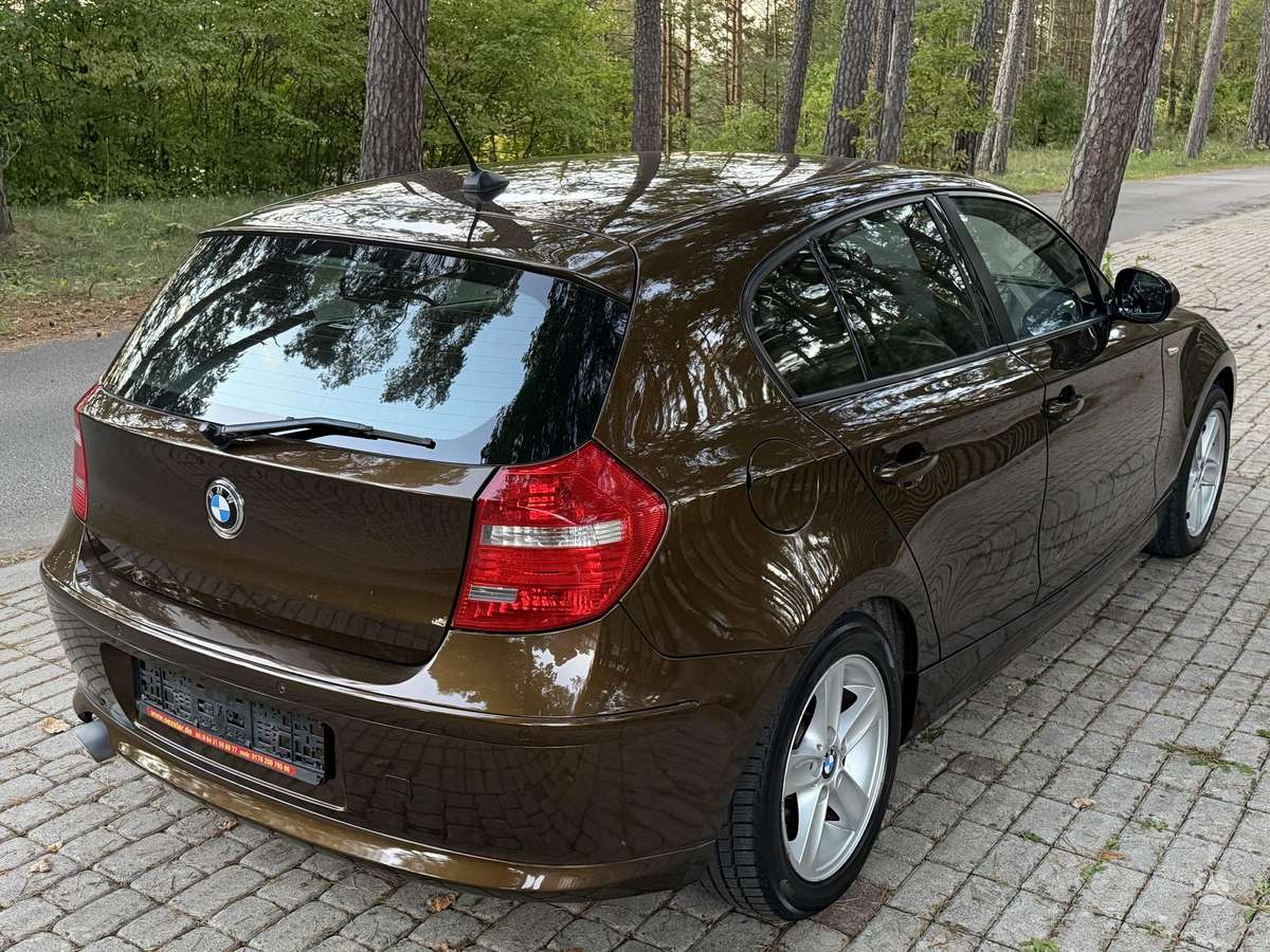 BMW 120, 2.0 l., Хэтчбек