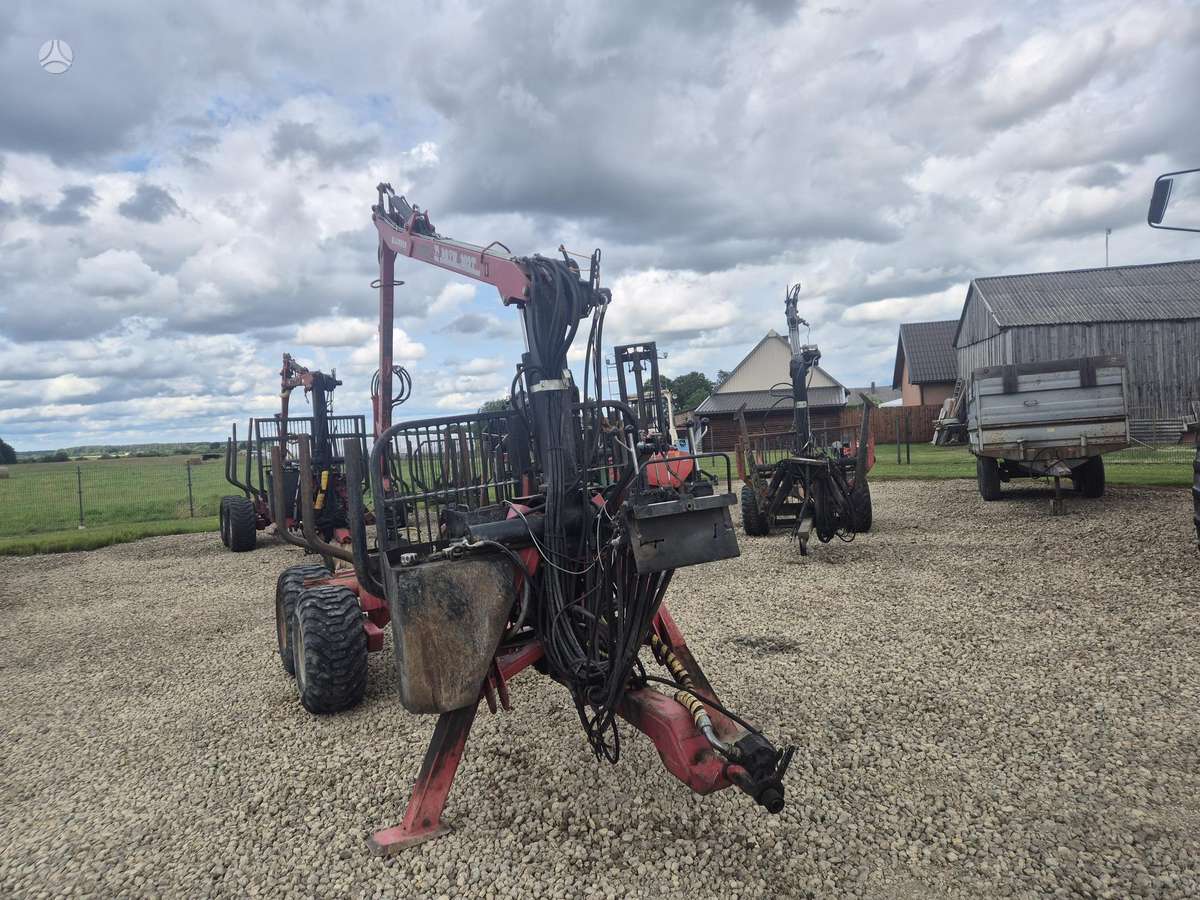 Patu Kesla 202T ir Kesla 655, forestry trailers (self-loading)