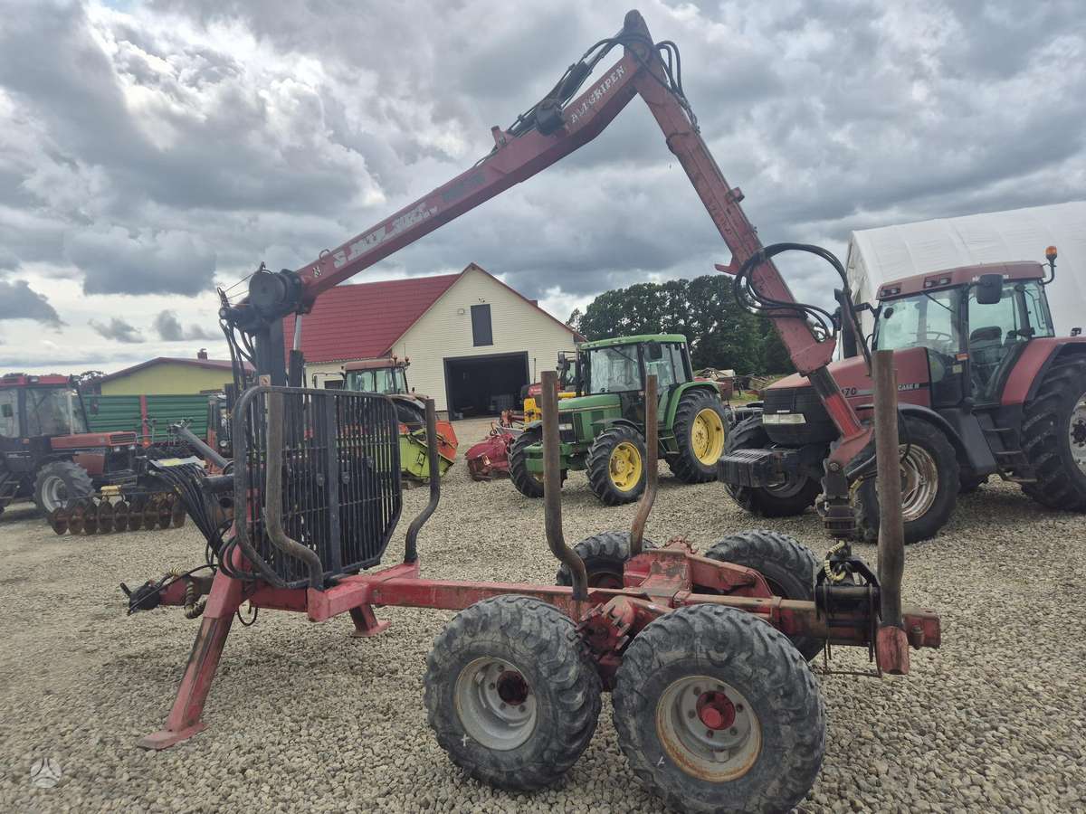 Patu Kesla 202T ir Kesla 655, forestry trailers (self-loading)