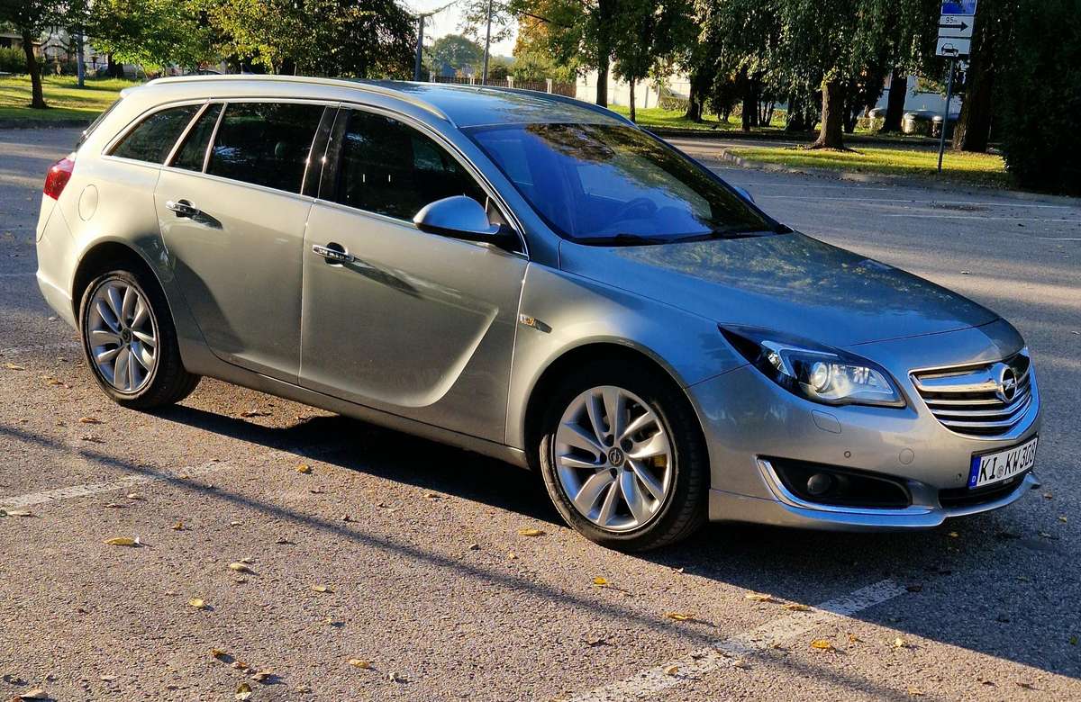 Opel Insignia, 2.0 l., wagon