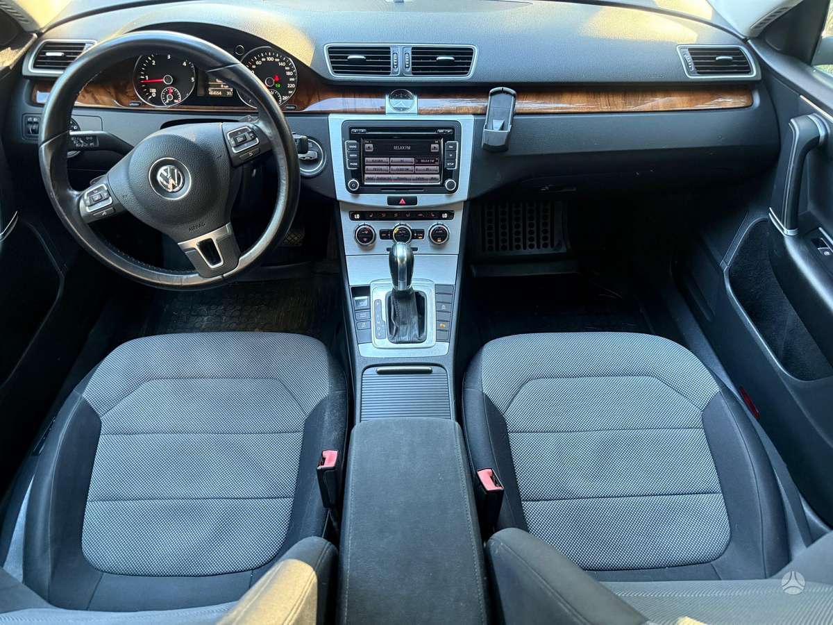 Volkswagen Passat, 2.0 l., Универсал