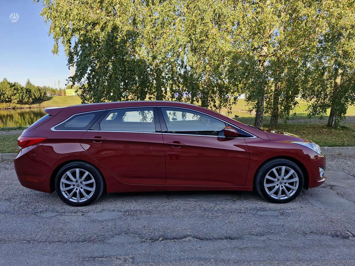 Hyundai i40, 1.7 l., Универсал