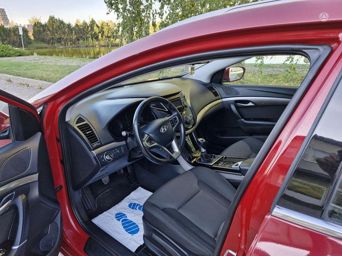 Hyundai i40, 1.7 l., Универсал