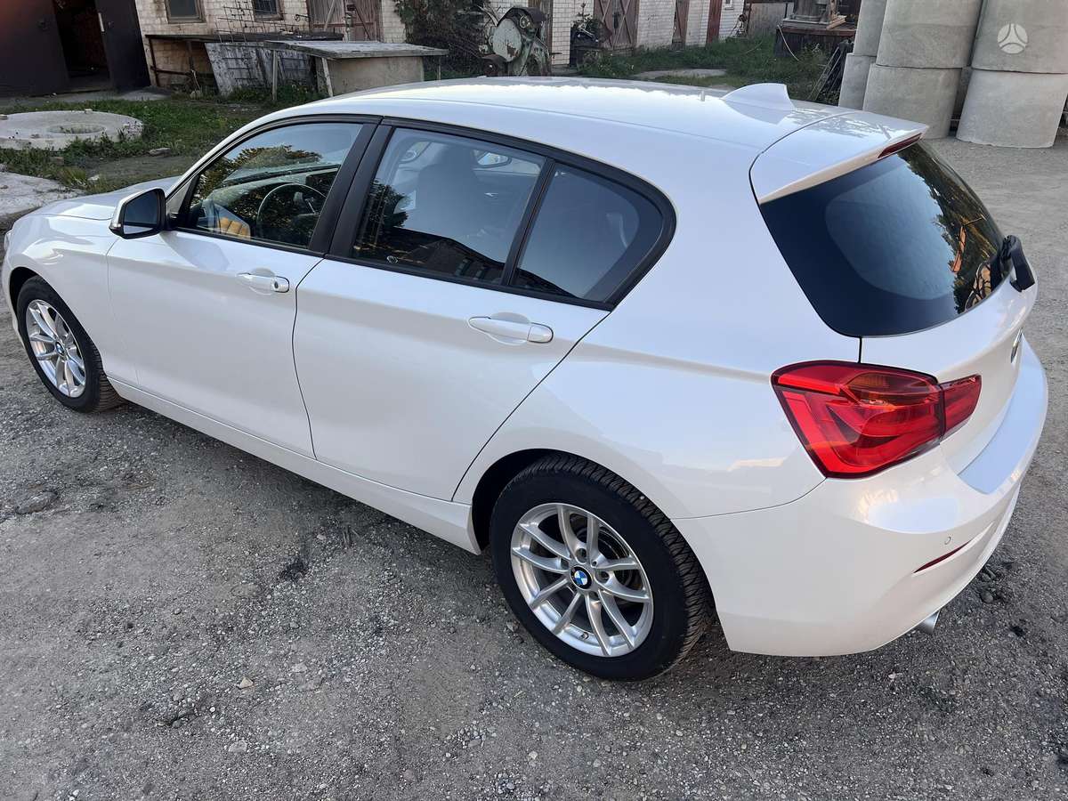 BMW 116, 1.5 l., hatchback