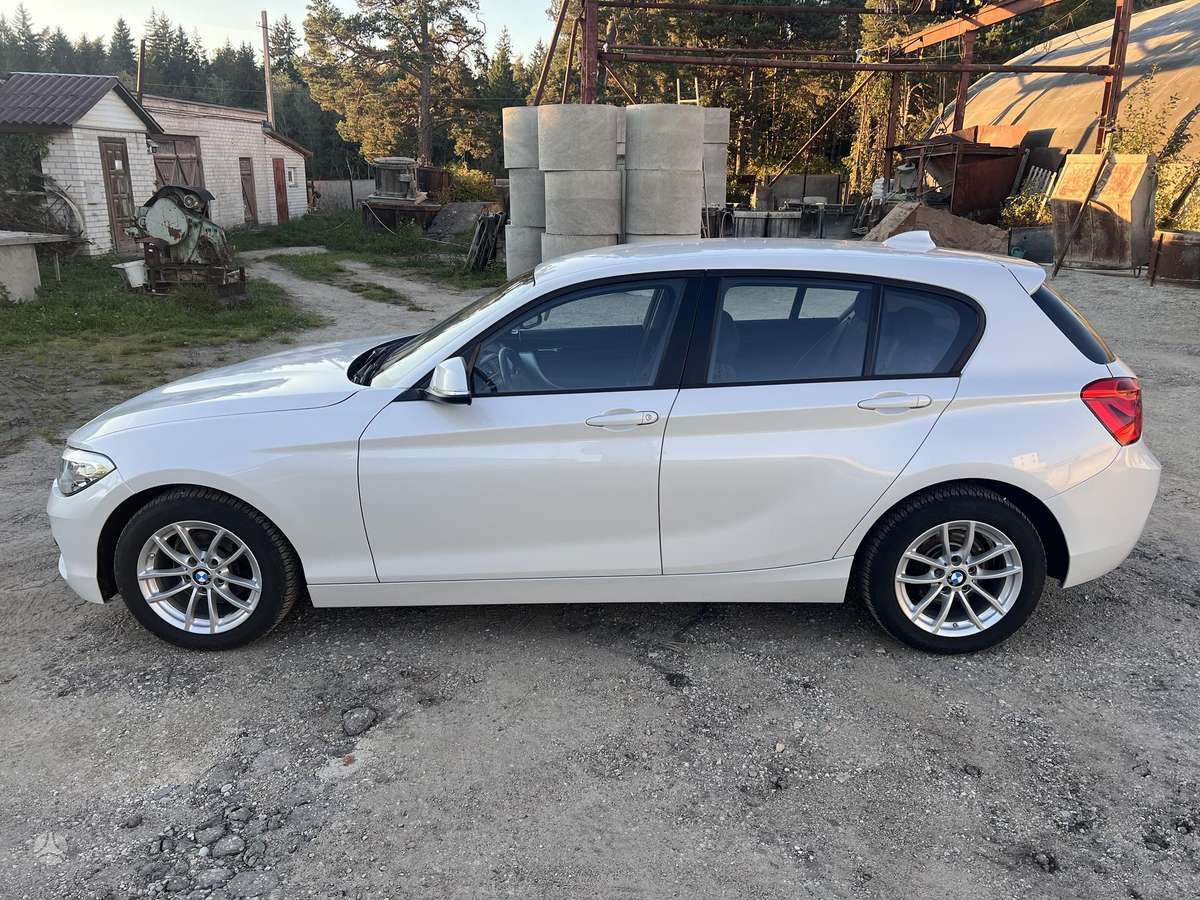 BMW 116, 1.5 l., hatchback