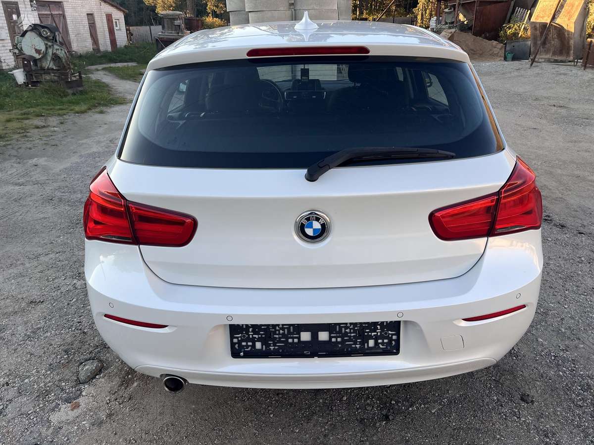 BMW 116, 1.5 l., hatchback