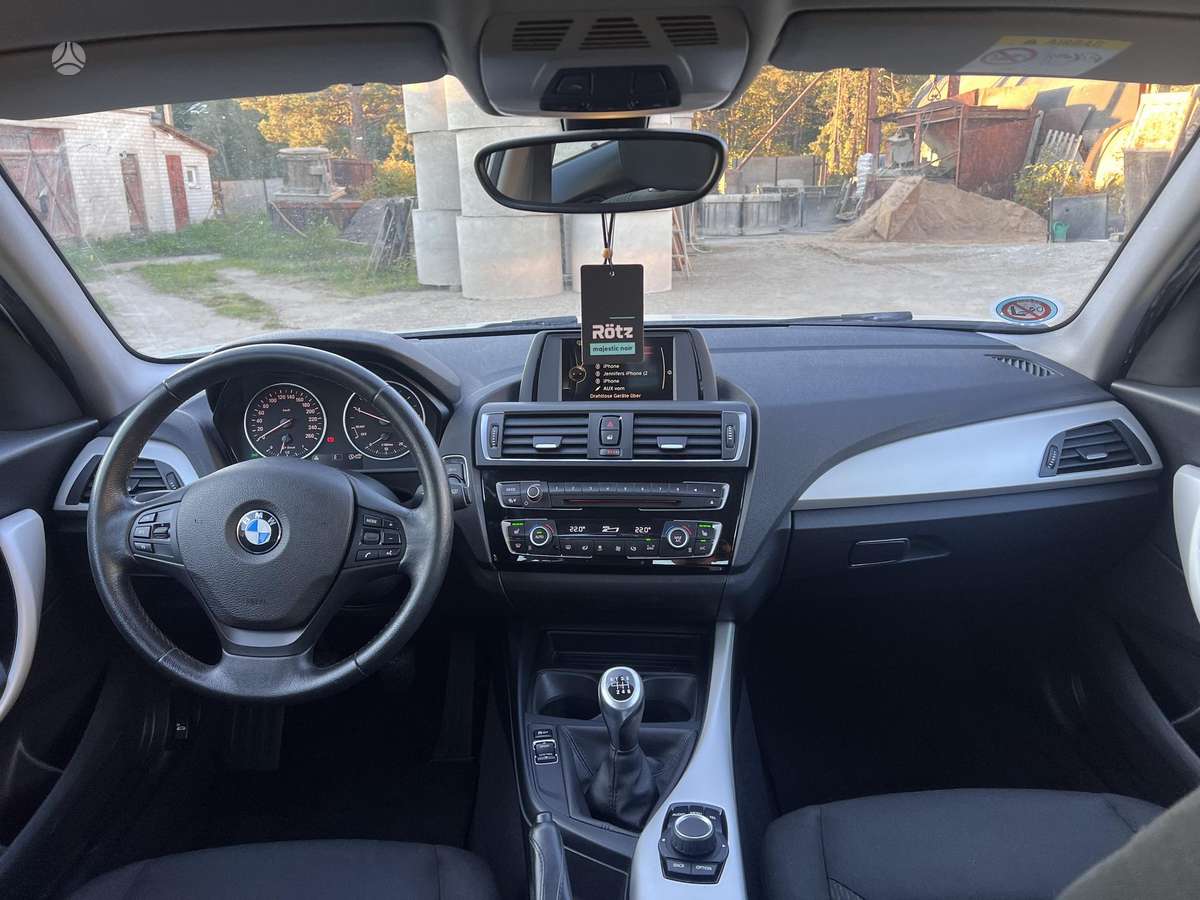 BMW 116, 1.5 l., hatchback