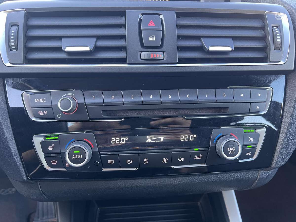 BMW 116, 1.5 l., hatchback