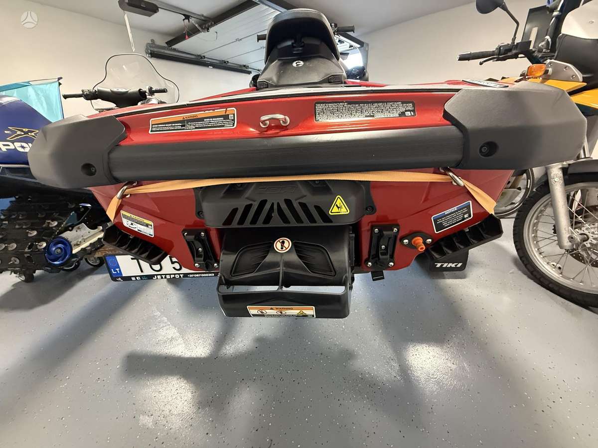Sea-Doo RXP325, водные мотоциклы