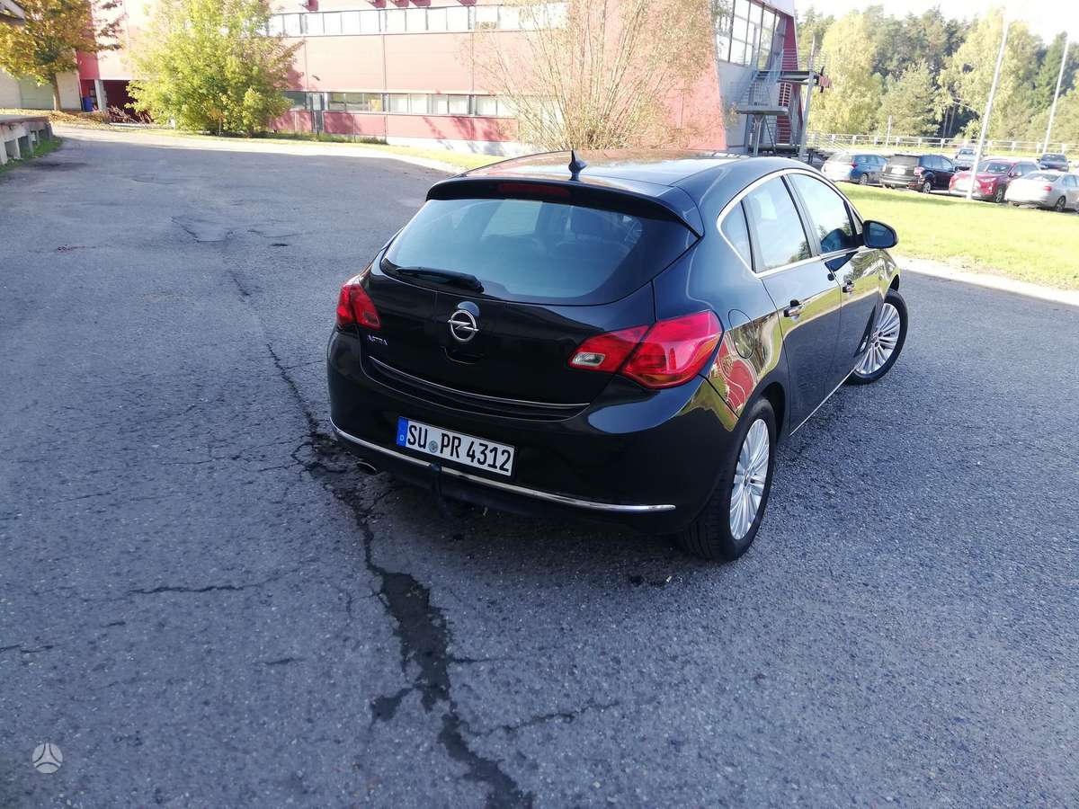 Opel Astra, 2.0 l., hatchback