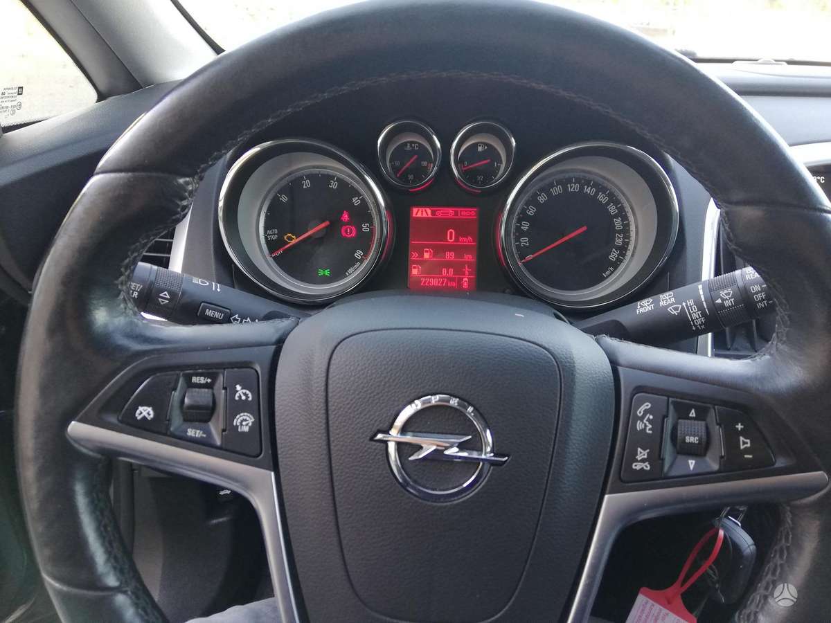 Opel Astra, 2.0 l., hatchback