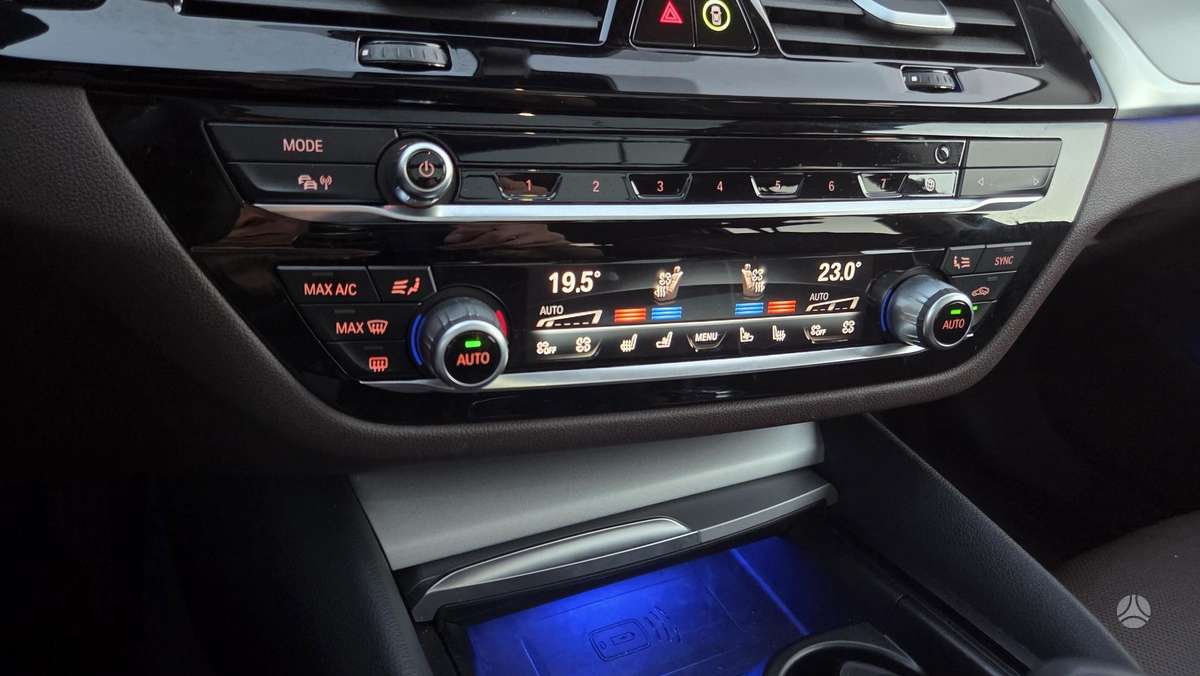 BMW 530, 2.0 l., wagon