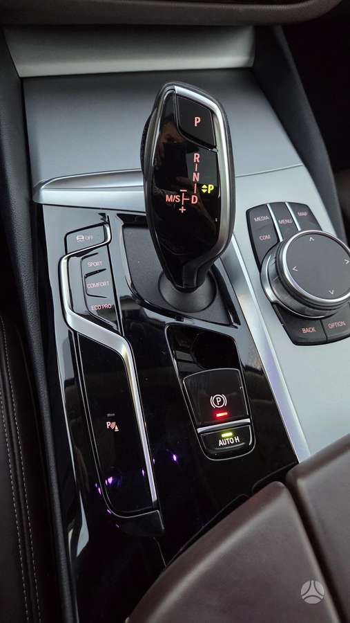 BMW 530, 2.0 l., wagon