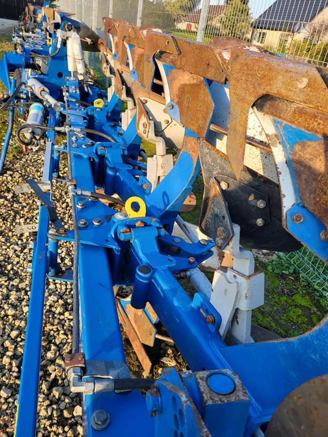 Överum 5x5 VARI FLEX CXP, ploughs