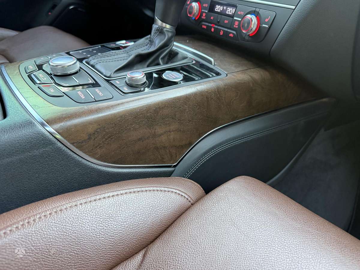 Audi A6, 3.0 l., wagon