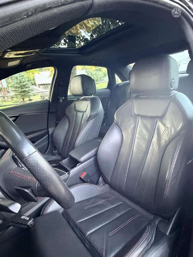 Audi A4, 2.0 l., Седан