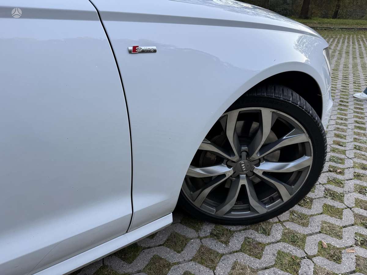 Audi A6, 3.0 l., universalas