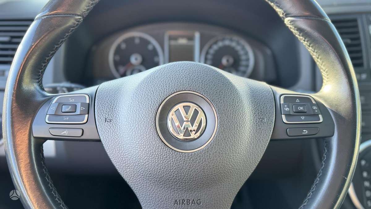 Volkswagen Multivan, 2.0 l., Минивэн