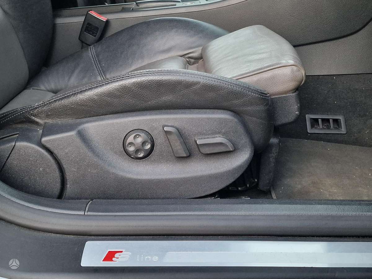 Audi A4, 2.0 l., universalas