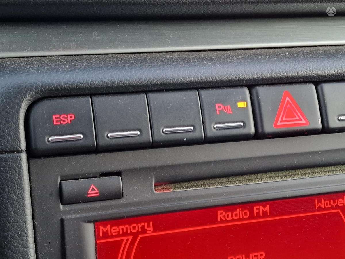 Audi A4, 2.0 l., universalas