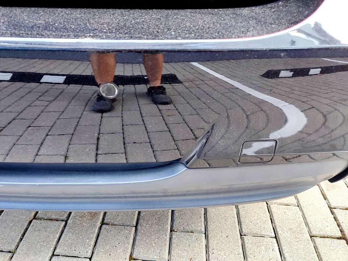 BMW 318, 2.0 l., Седан