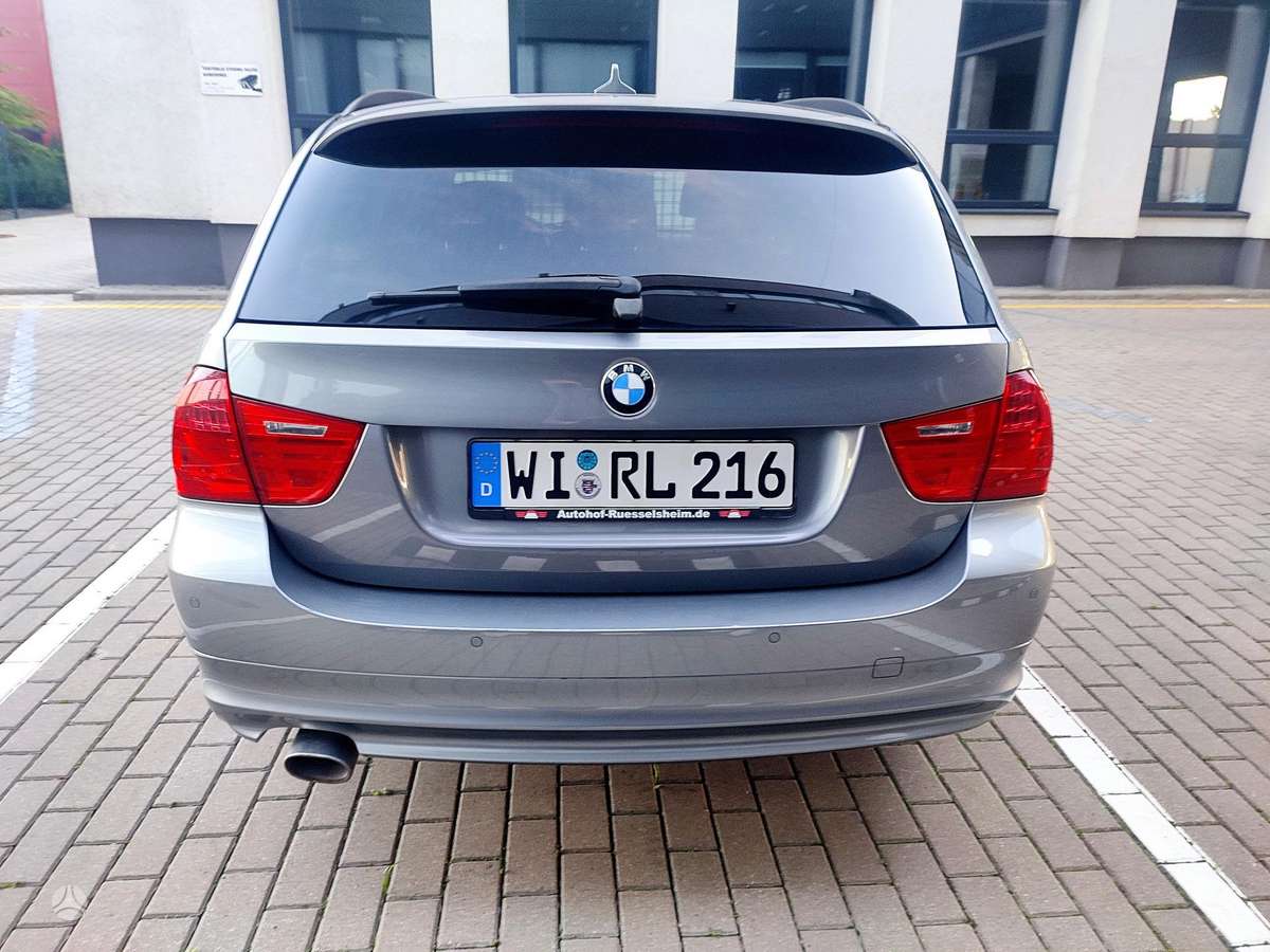 BMW 318, 2.0 l., Седан