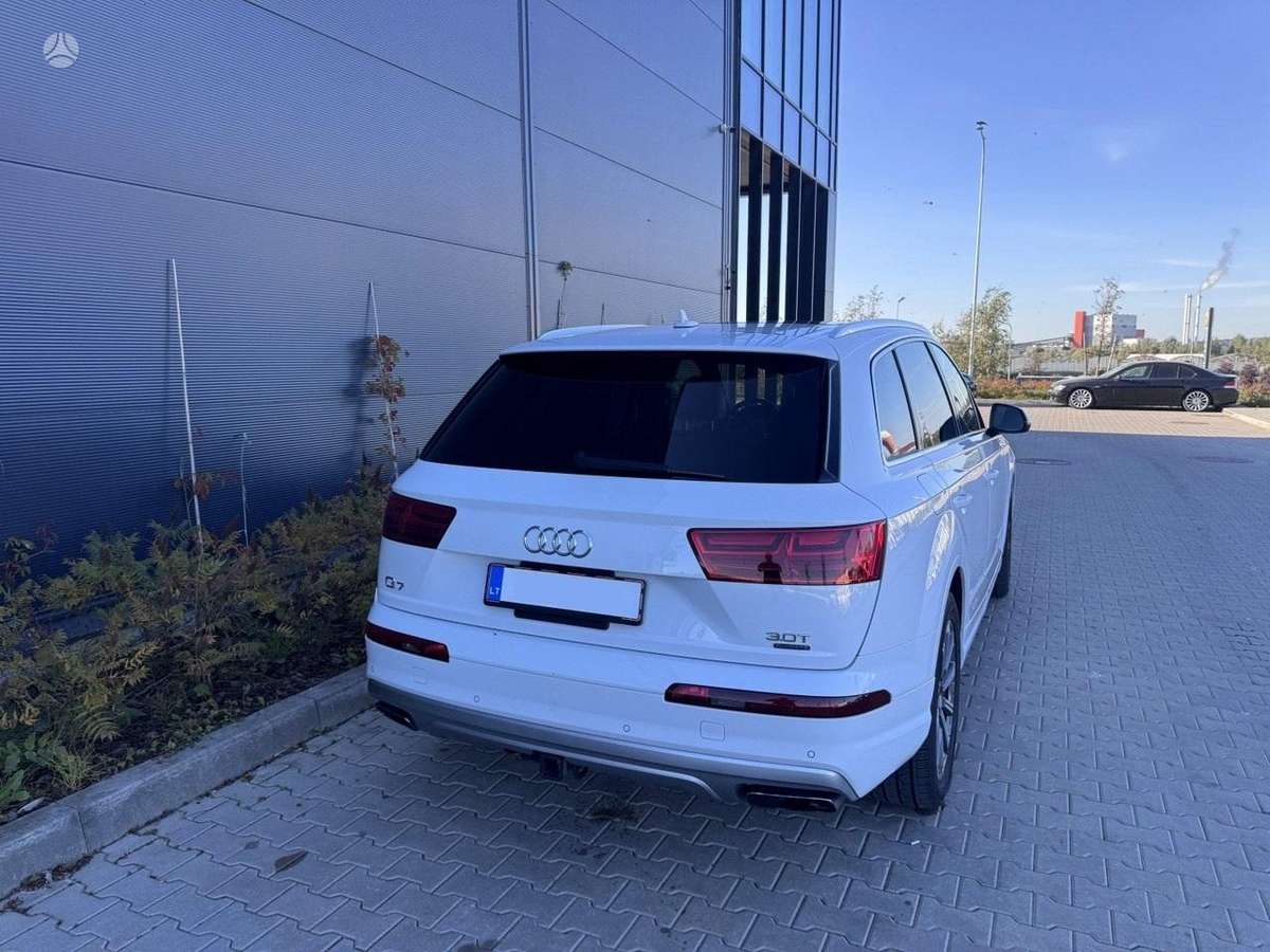 Audi Q7, 3.0 l., Внедорожник / Кроссовер