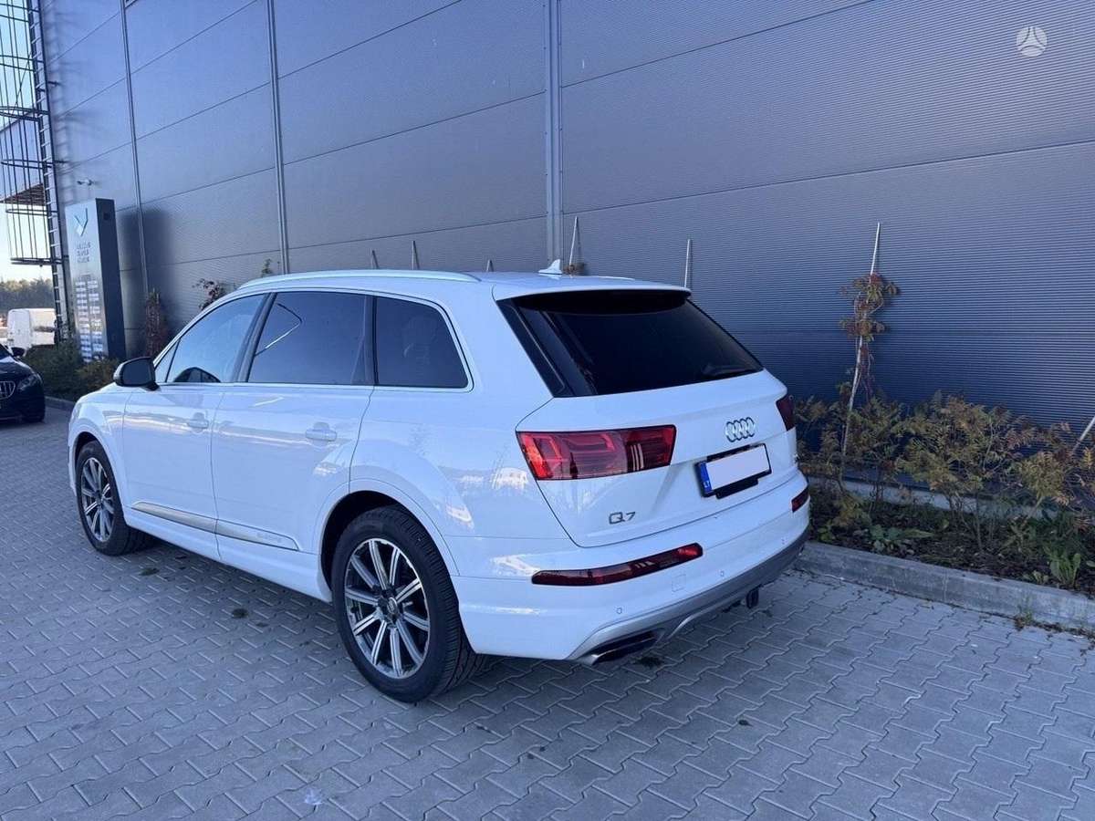Audi Q7, 3.0 l., Внедорожник / Кроссовер