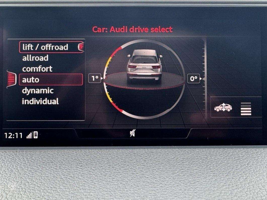 Audi Q7, 3.0 l., Внедорожник / Кроссовер