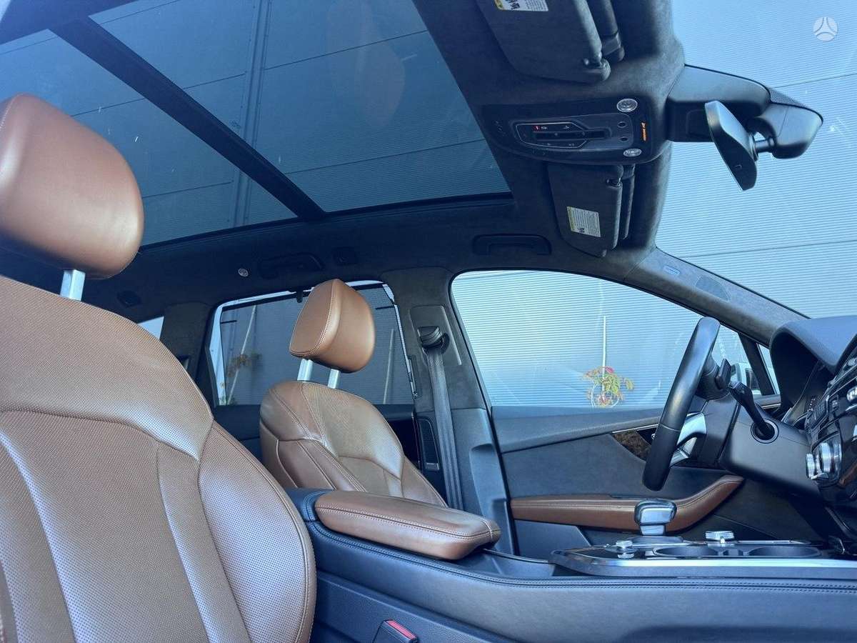 Audi Q7, 3.0 l., Внедорожник / Кроссовер