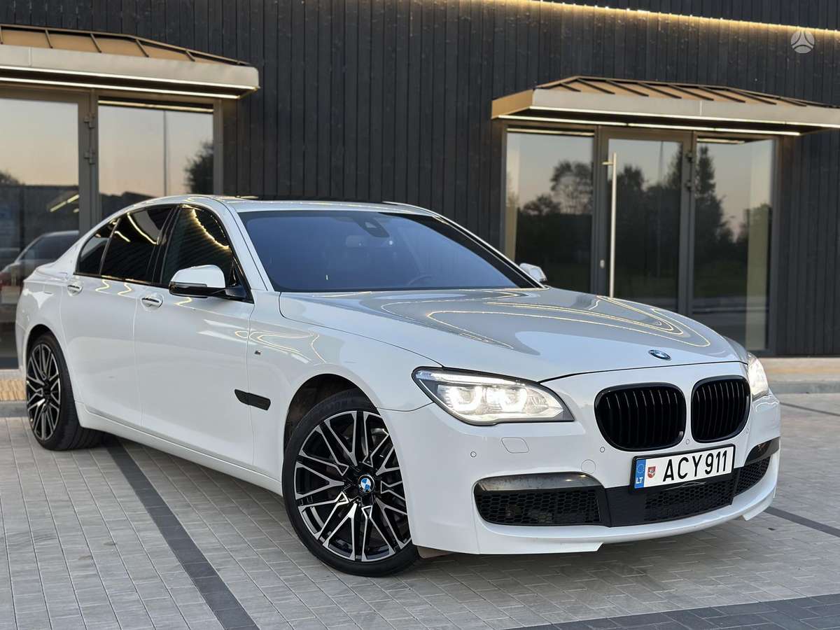 BMW 730, 3.0 l., Седан