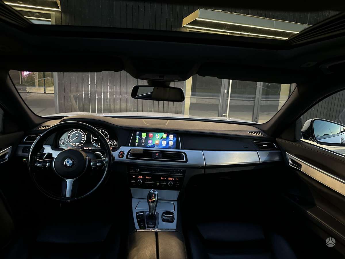 BMW 730, 3.0 l., Седан