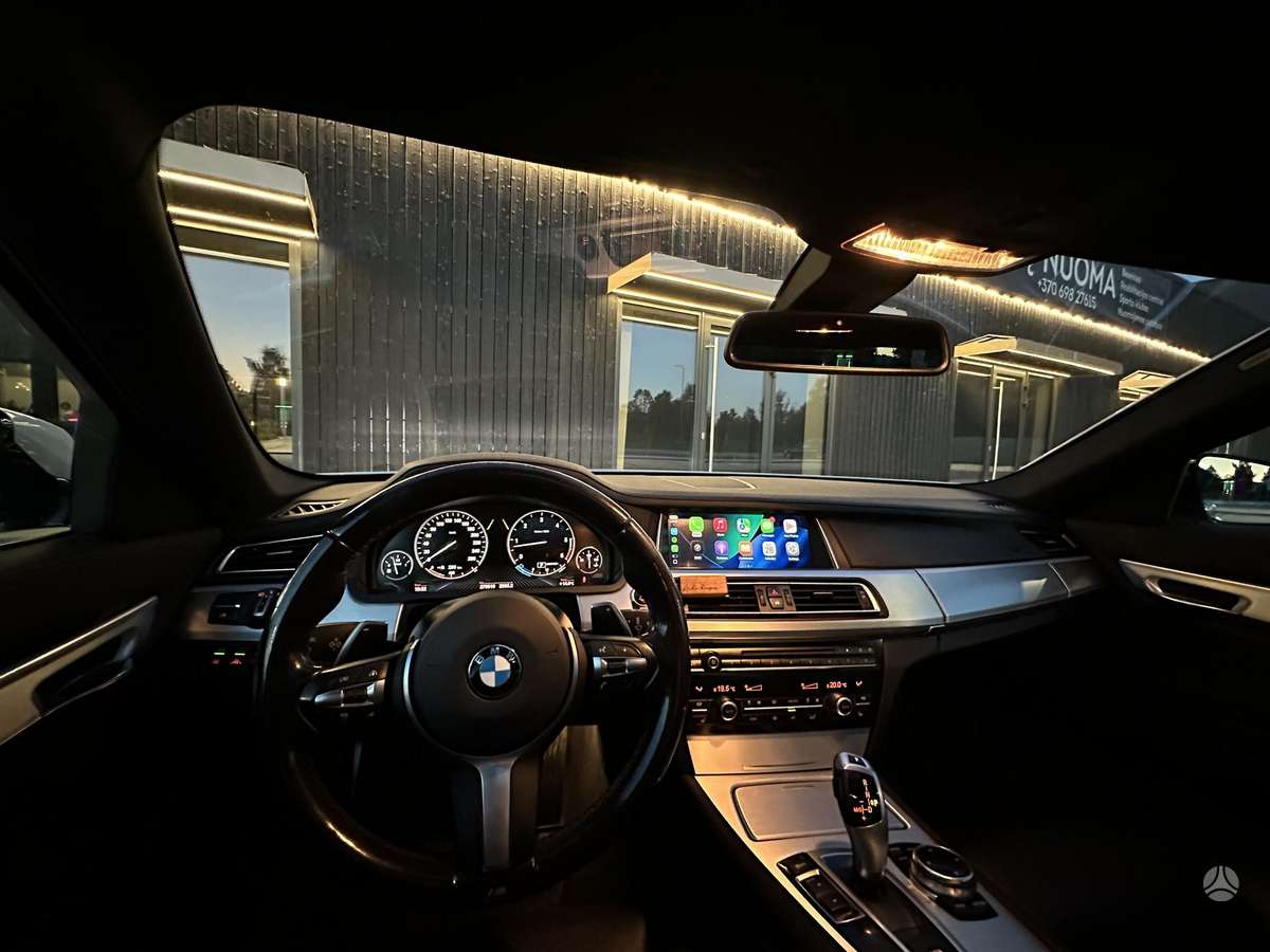 BMW 730, 3.0 l., Седан