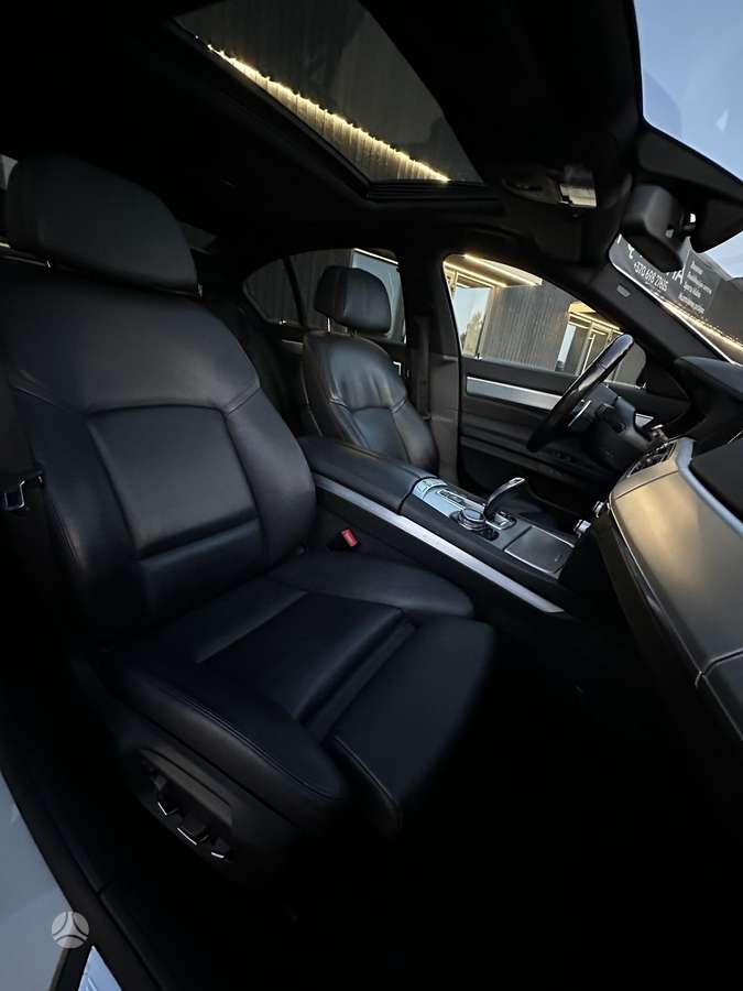 BMW 730, 3.0 l., Седан