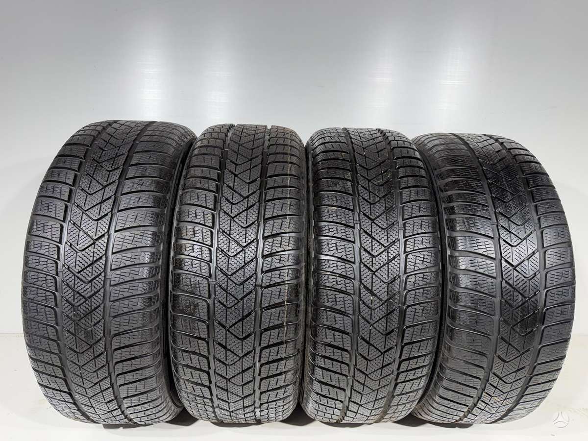 Pirelli SottoZero 3, winter 245/45 R18