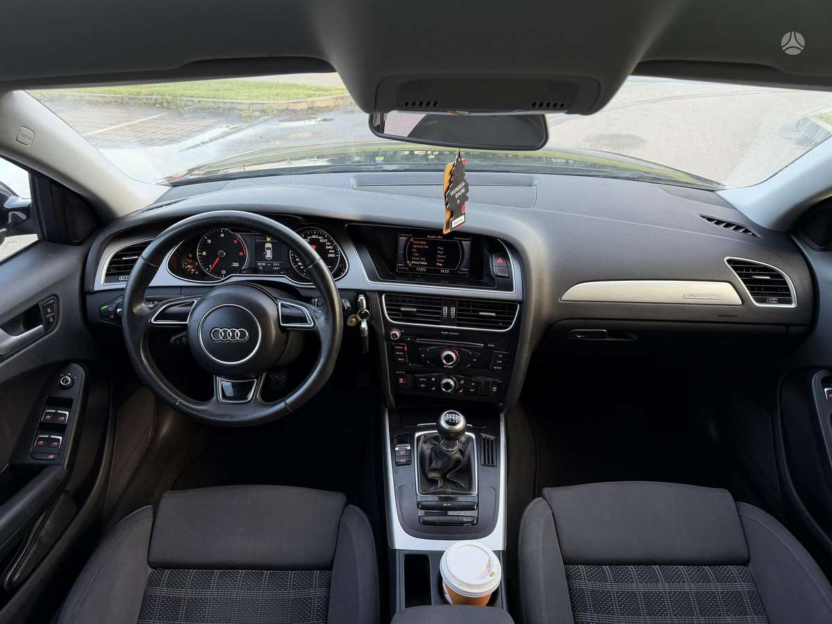 Audi A4, 2.0 l., universalas