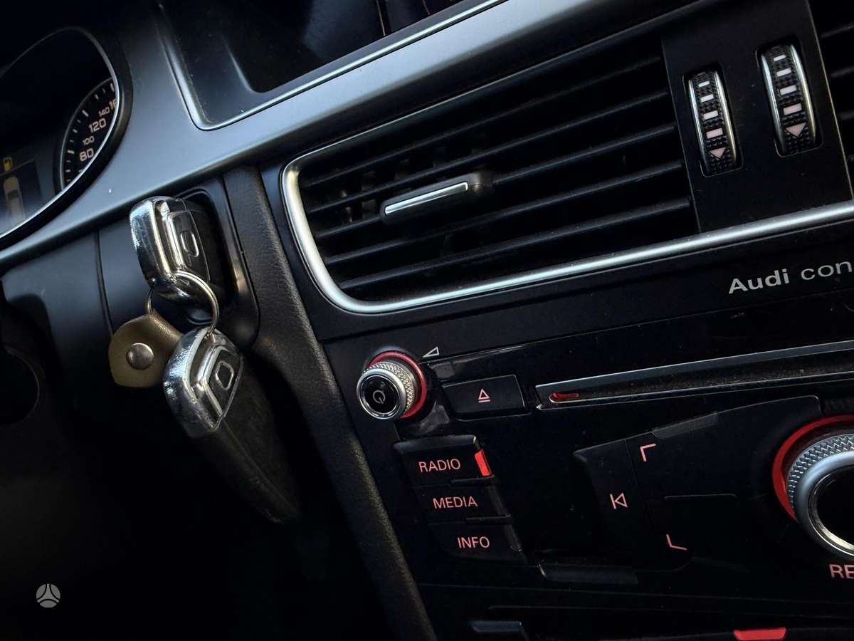 Audi A4, 2.0 l., universalas