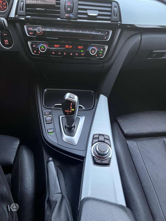 BMW 420, 2.0 l., Хэтчбек