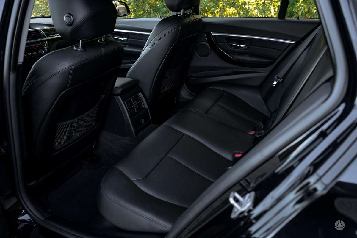 BMW 320, 2.0 l., wagon
