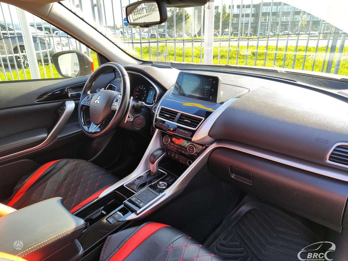Mitsubishi Eclipse Cross, 1.5 l., Внедорожник / Кроссовер