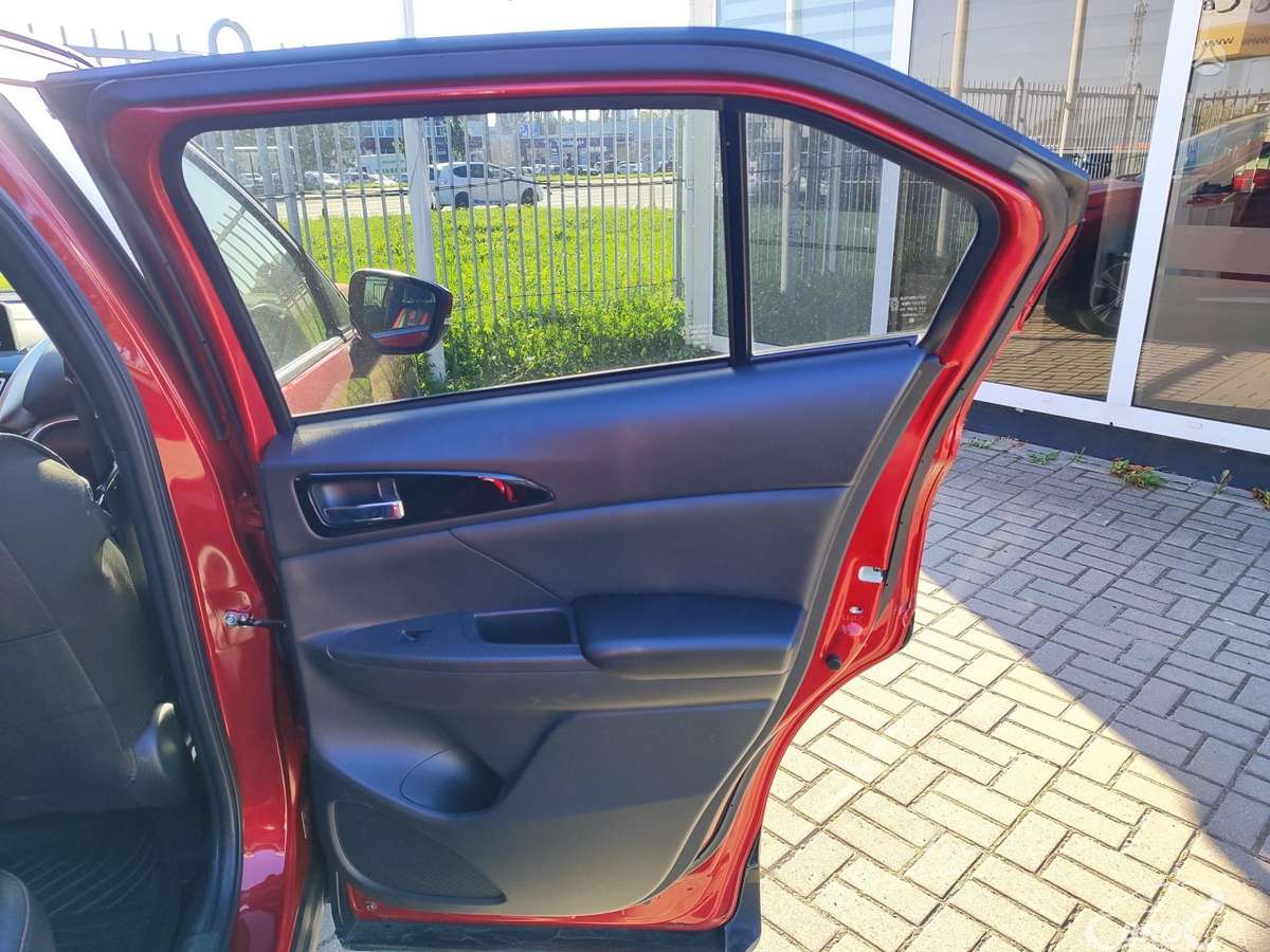 Mitsubishi Eclipse Cross, 1.5 l., Внедорожник / Кроссовер