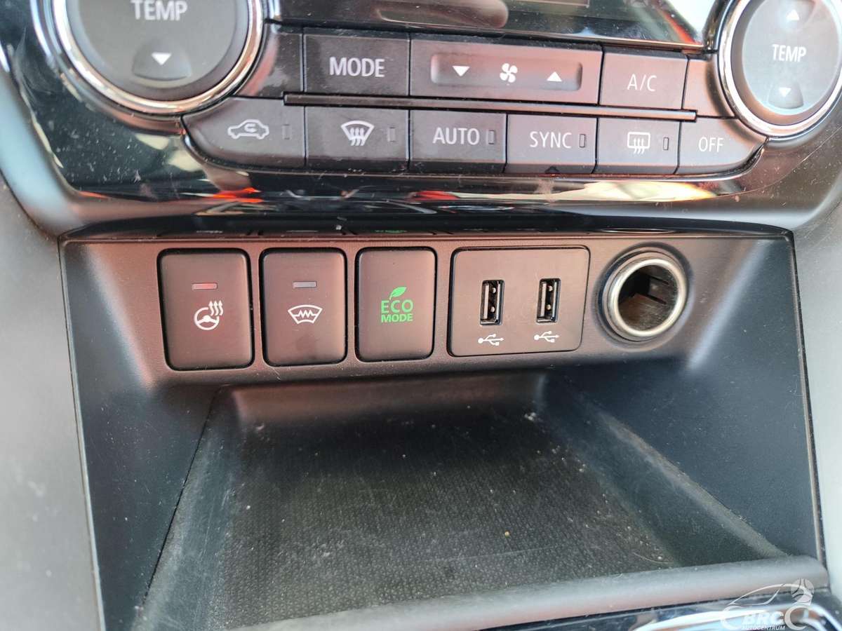 Mitsubishi Eclipse Cross, 1.5 l., Внедорожник / Кроссовер