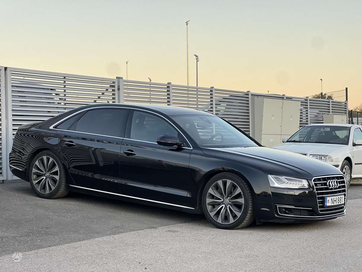 Audi A8 L, saloon / sedan