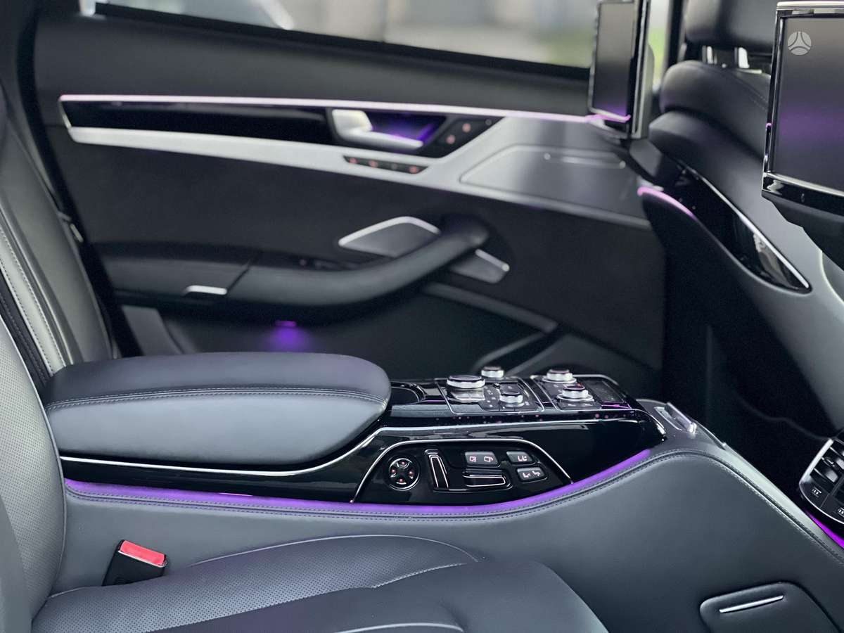 Audi A8 L, Седан