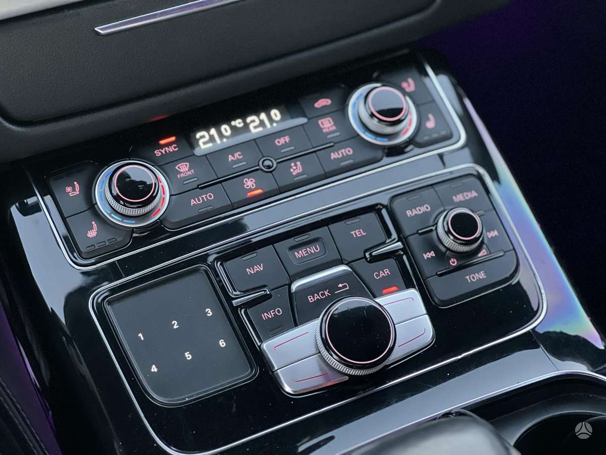 Audi A8 L, Седан