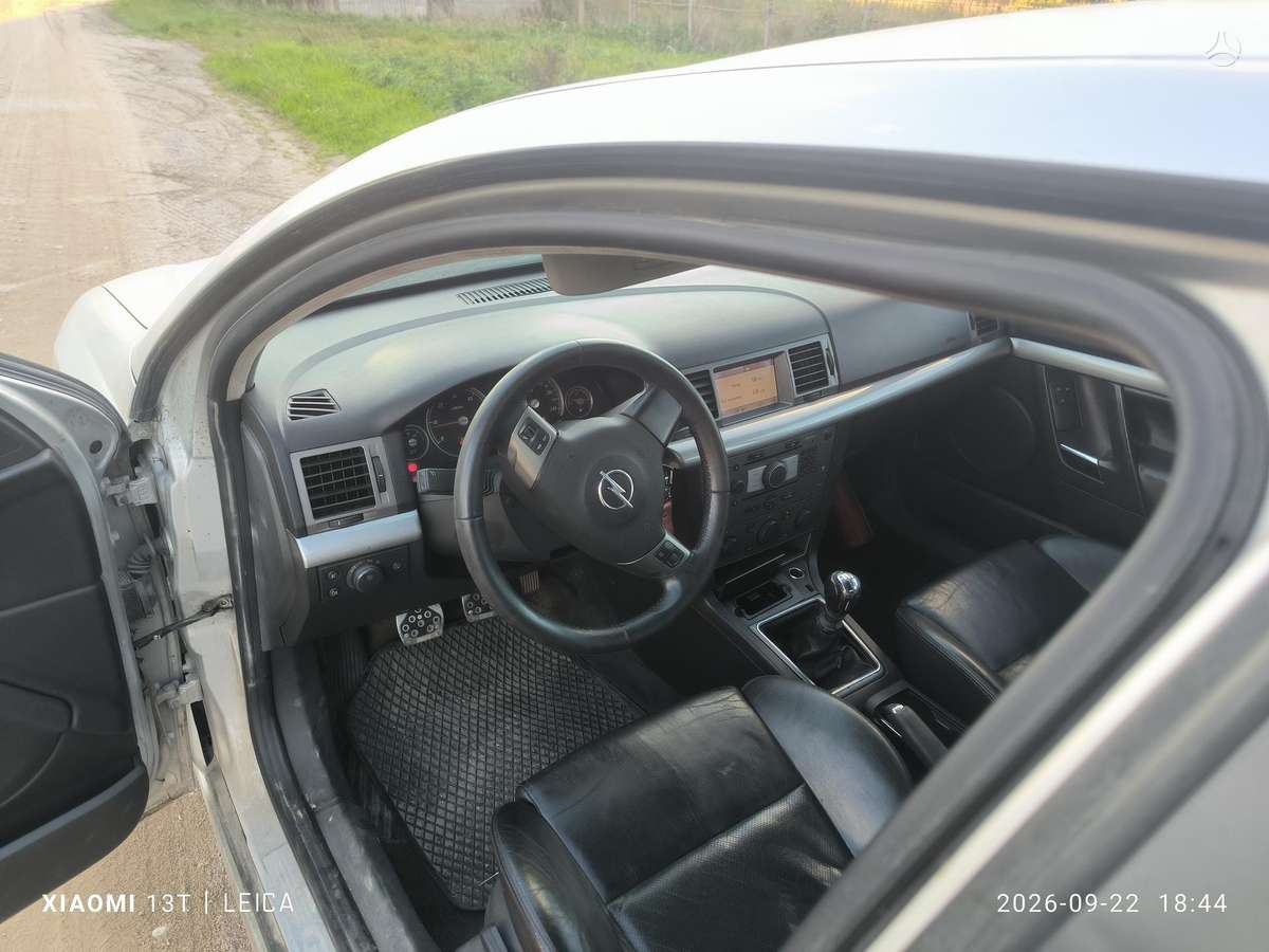 Opel Vectra, 1.9 l., hatchback
