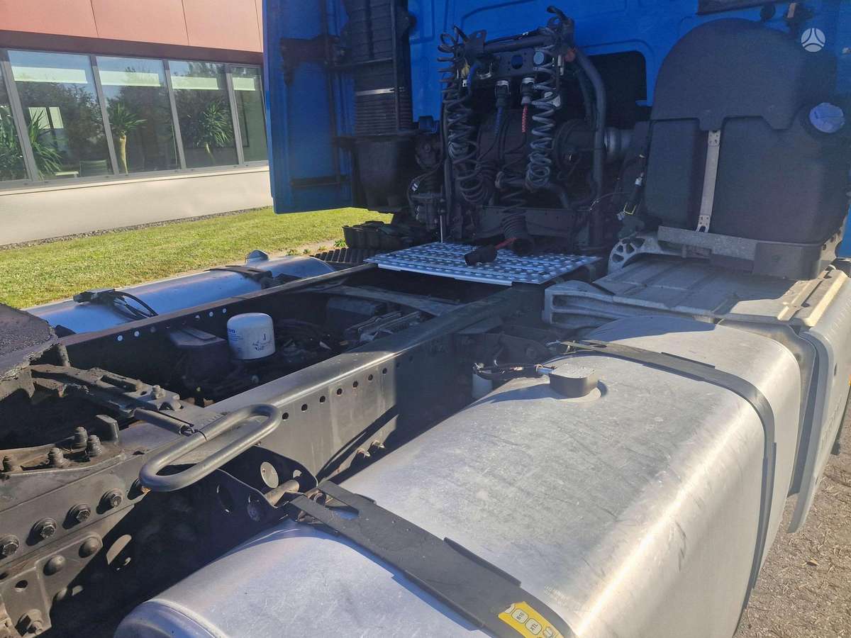 Volvo FH 460  FULL ADR, double sleeper