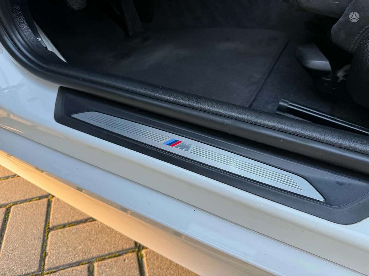 BMW 120, 2.0 l., Хэтчбек
